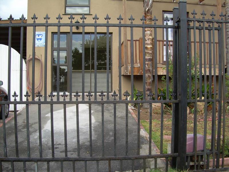 1 Bedroom Property for Sale in Brackenfell Western Cape